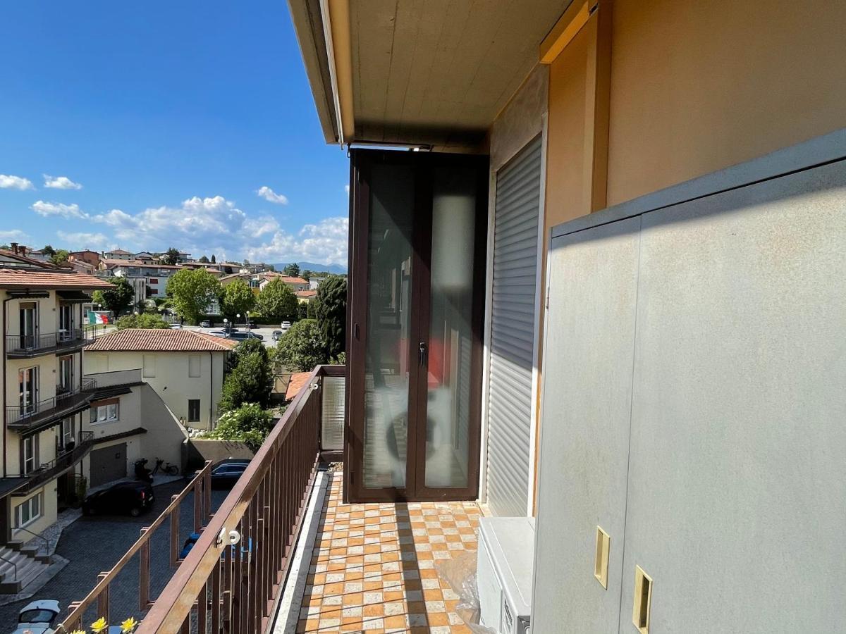 Desenzanoloft Official Partner Marriott Homes & Villas -Ciao Lago Family Apartment デセンツァーノ・デル・ガルダ エクステリア 写真